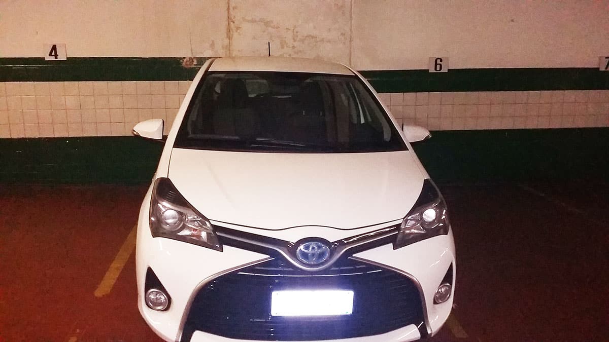 TOYOTA YARIS IBRIDA